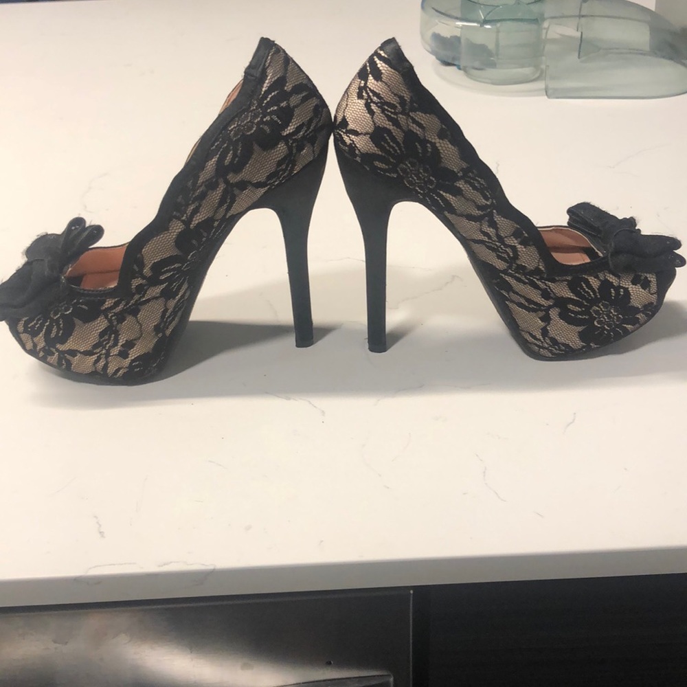 Wild Diva Lounge Size 7